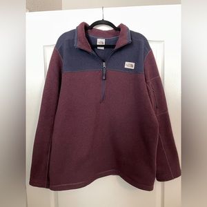 The North Face Men’s Quarter Zip Pullover